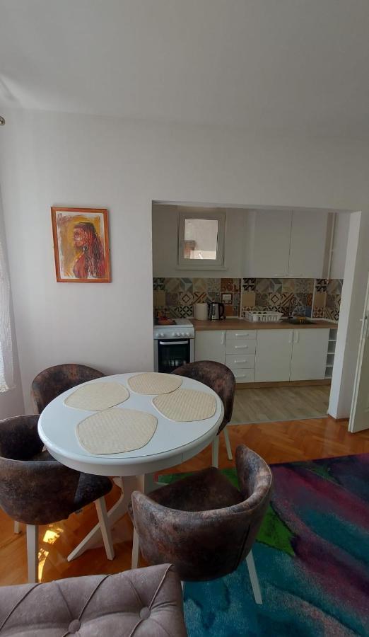 Apartman Milica Vrsac Exterior photo