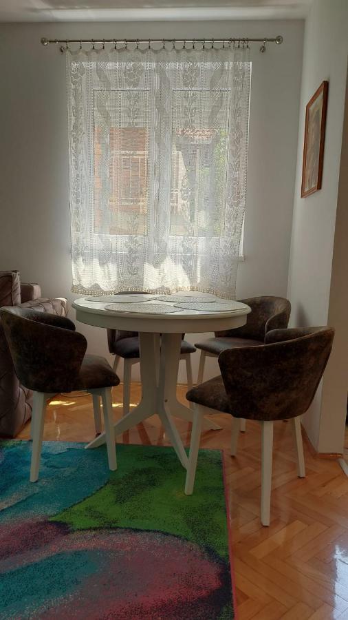 Apartman Milica Vrsac Exterior photo